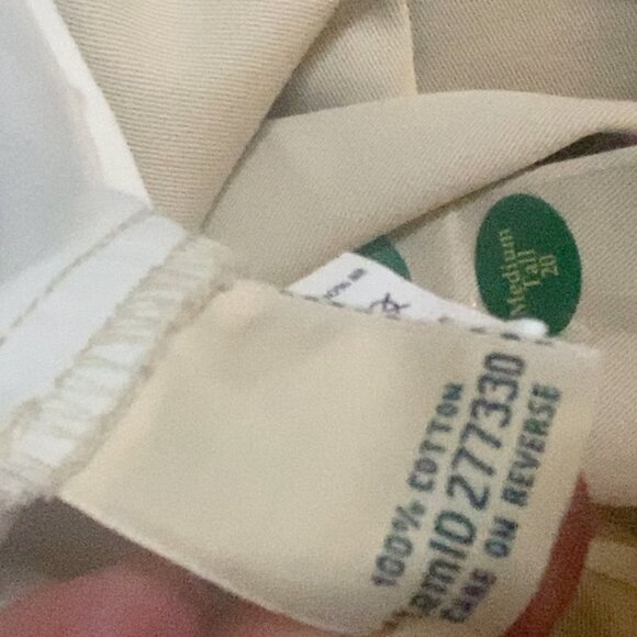 (2) L.L. Bean Classic Fit 20 M/T khaki and navy blue NWT women's - Picture 11 of 14